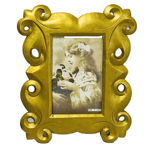 Vintage Goldtone Photo Frame Chunky Fleur di Lis Sculptural Shapely Elegant 4x6